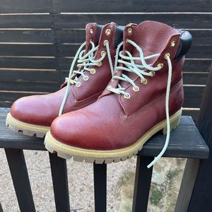 Men, Timbaland field boots brand new, 11.5, burgundy